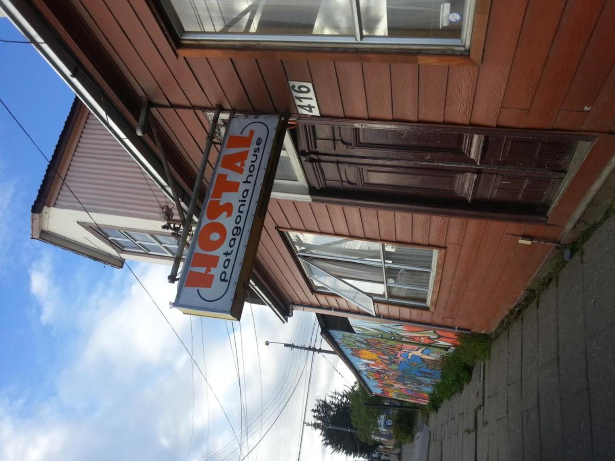 Patagonia House Hostel Punta Arenas Bagian luar foto