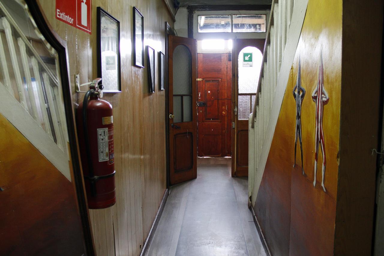 Patagonia House Hostel Punta Arenas Bagian luar foto