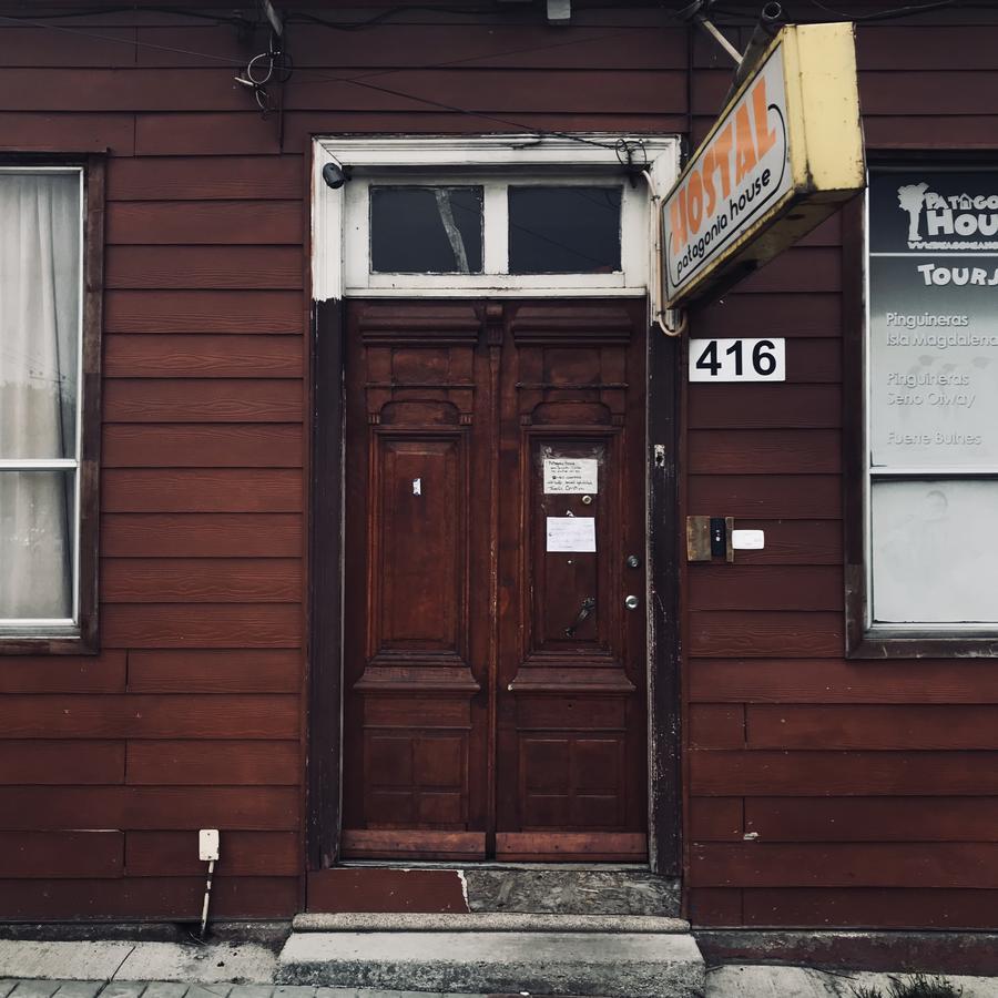 Patagonia House Hostel Punta Arenas Bagian luar foto
